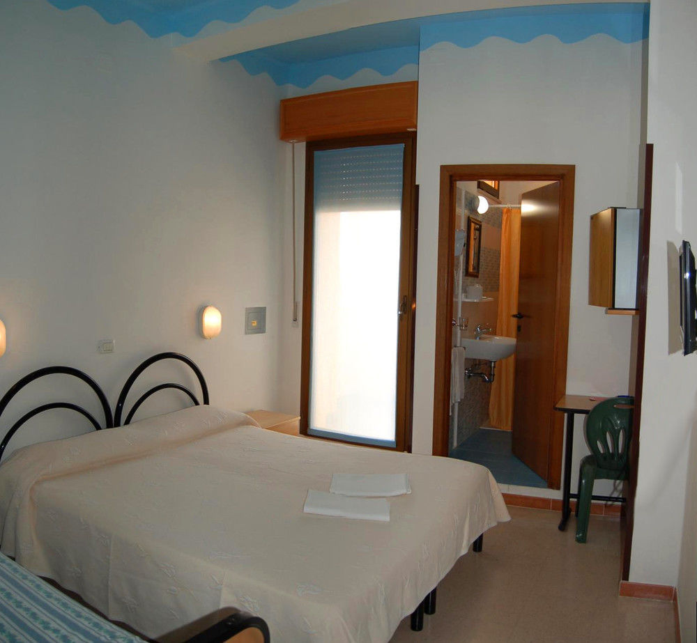 Edelweiss Hotel Fano Esterno foto